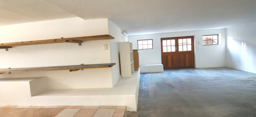 5 Bedroom Property for Sale in Dana Bay Western Cape